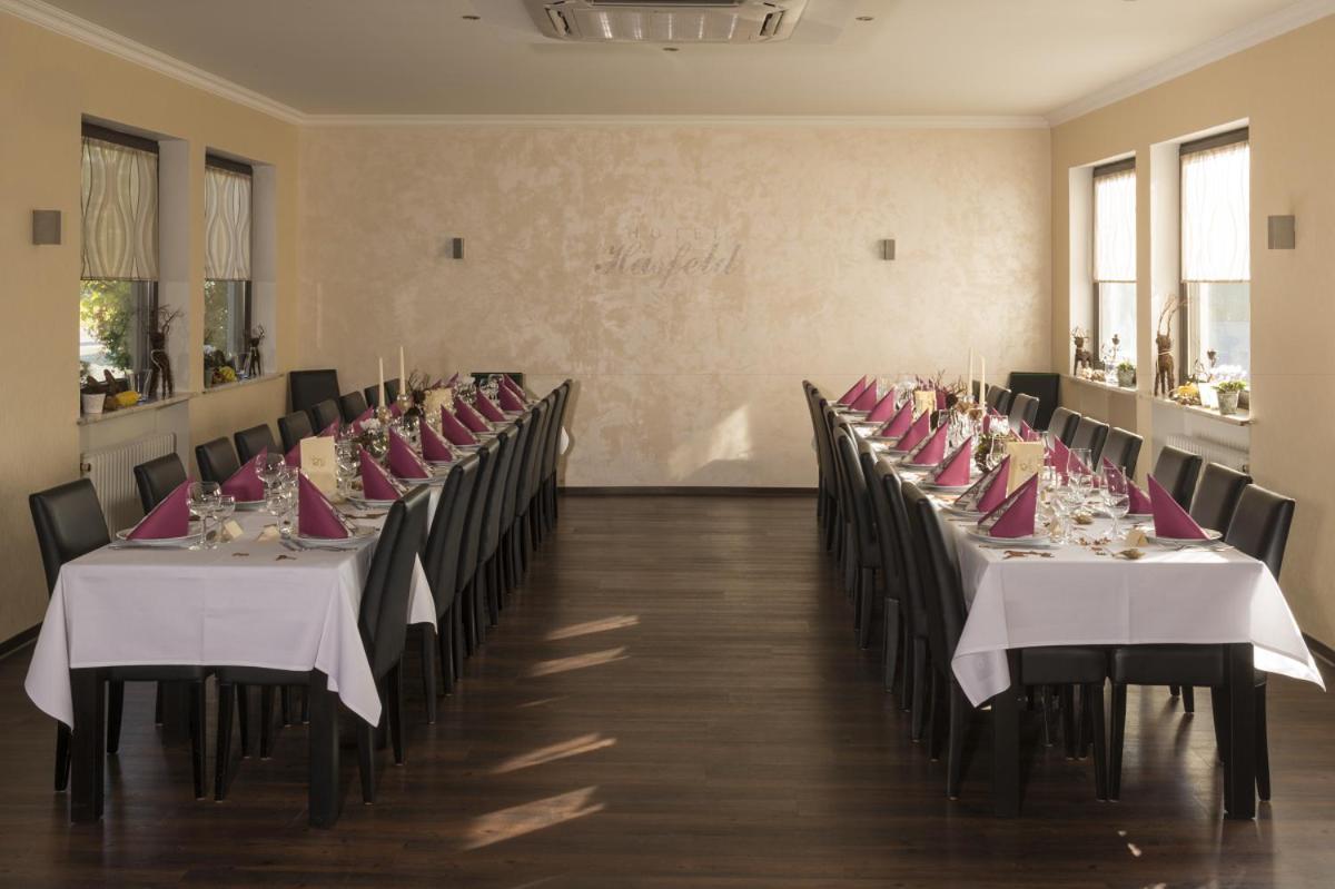 Hotel Restaurant Haesfeld Überherrn Extérieur photo