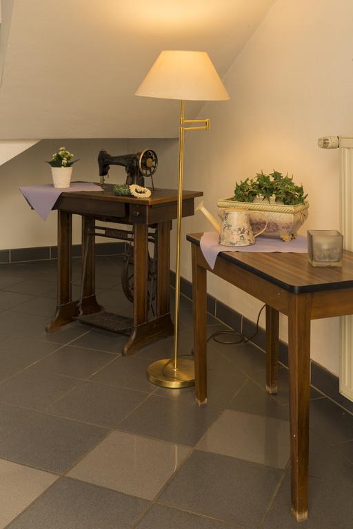 Hotel Restaurant Haesfeld Überherrn Extérieur photo