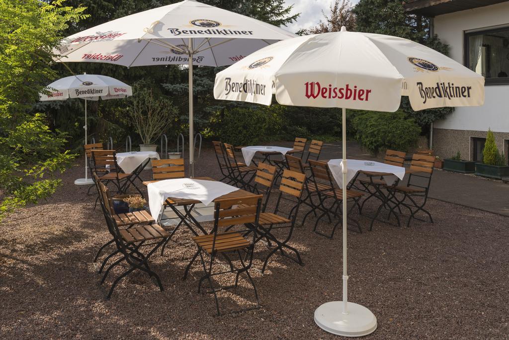 Hotel Restaurant Haesfeld Überherrn Extérieur photo
